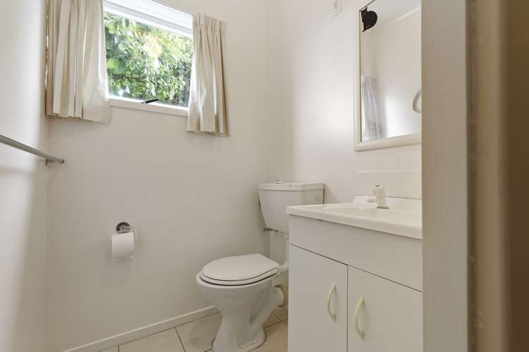 9 Bertrand Road Mount Wellington_22