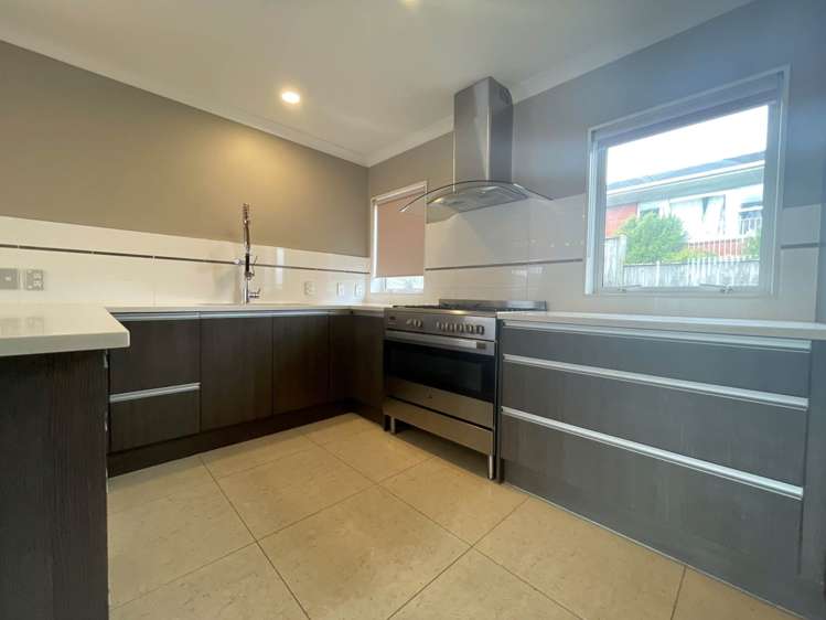 57 Rogan Street Mount Roskill_6