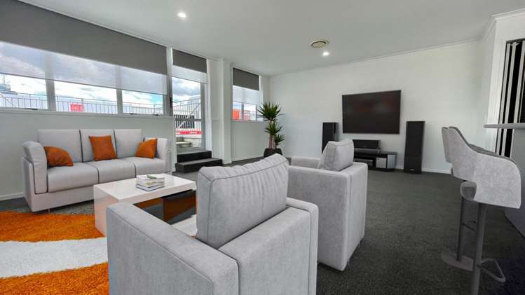 2/920 Victoria Street_0