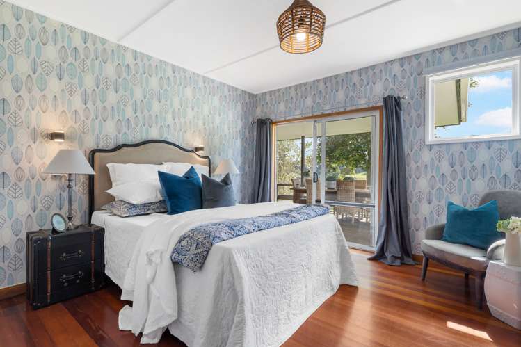 94 Ara-Kotinga Whitford_18