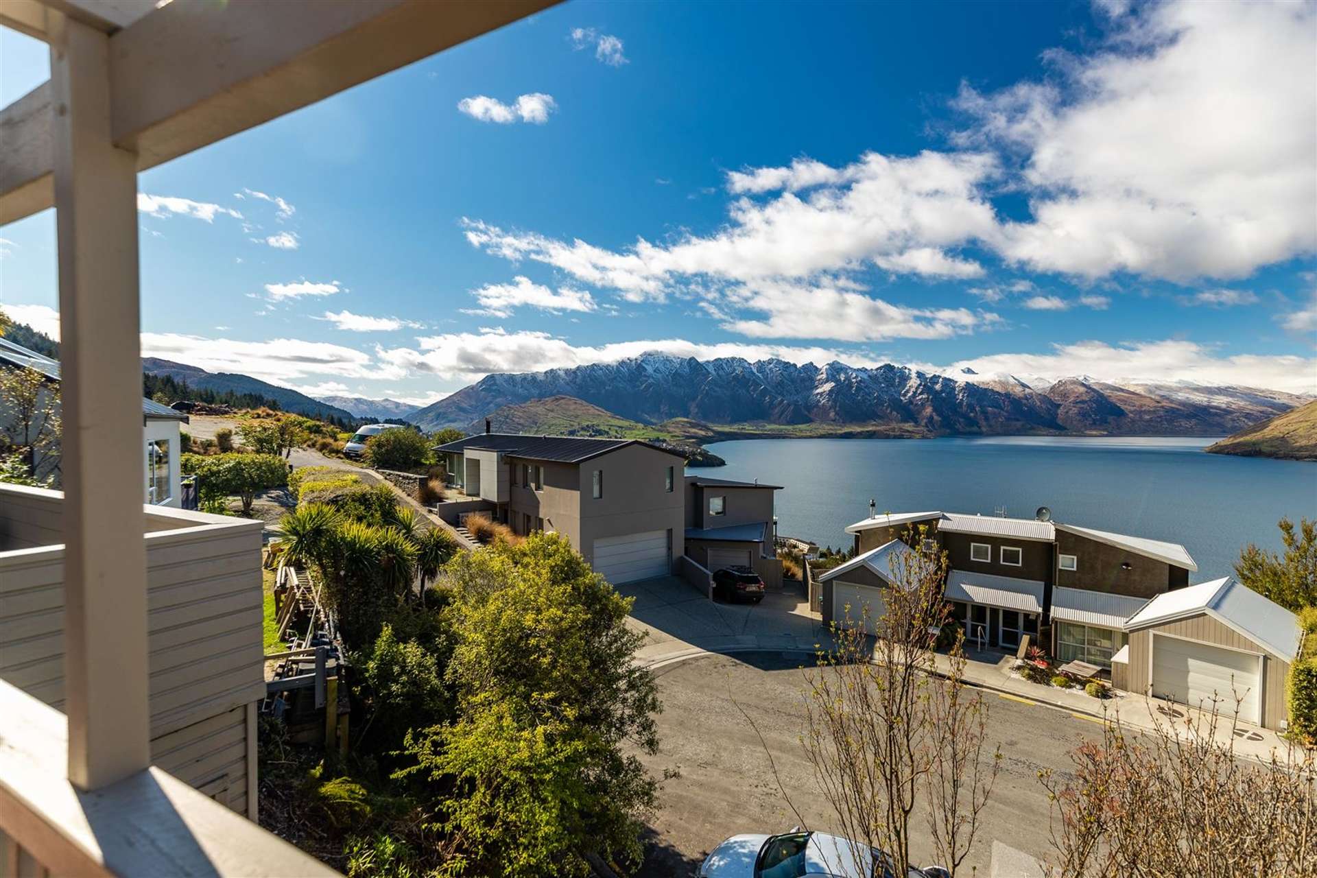 10 Von Place Fernhill/Sunshine Bay_0