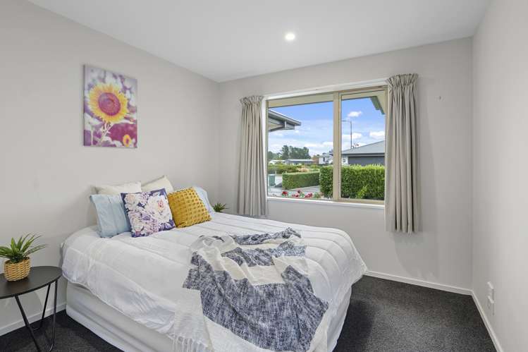 6 Eaton Place Lincoln_14