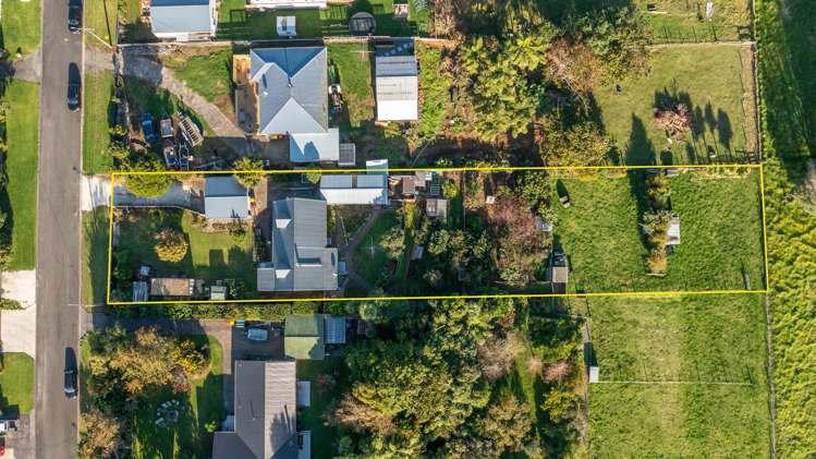 14 Cumming Street Okato_23