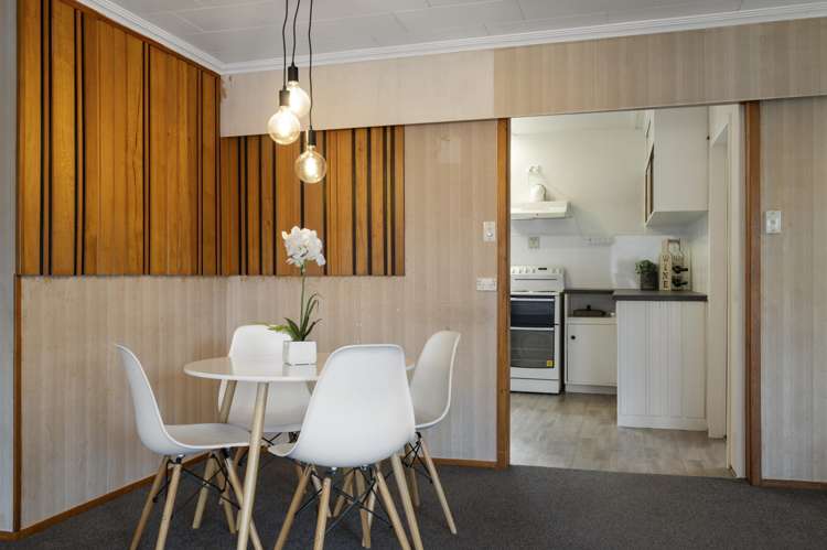 31 & 31A Kawaha Point Road_5