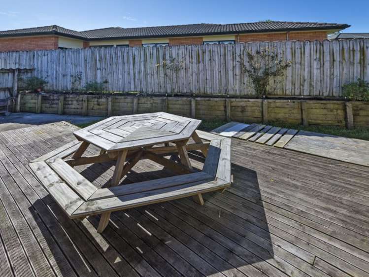 42 Robin Brooke Drive Flat Bush_6