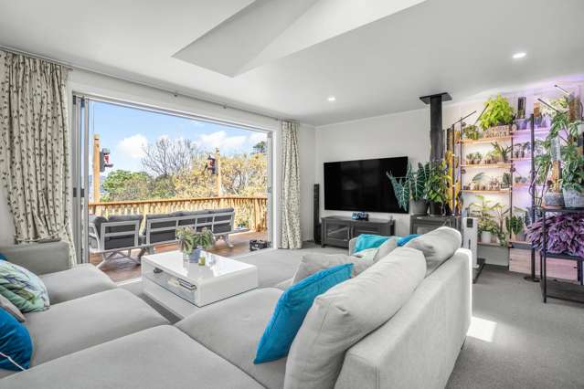 7 Gainsborough Grove Belmont_3