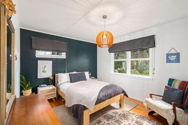 40 Woodward Street East Featherston_1