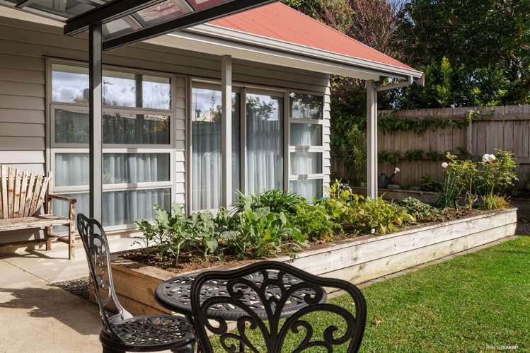 4B Shanley Crescent Waiuku_14