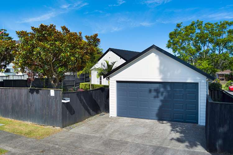 68 Seabrook Avenue New Lynn_21