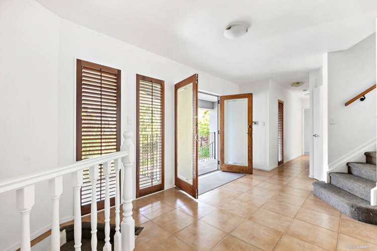 96 Hadfield Street Beach Haven_3