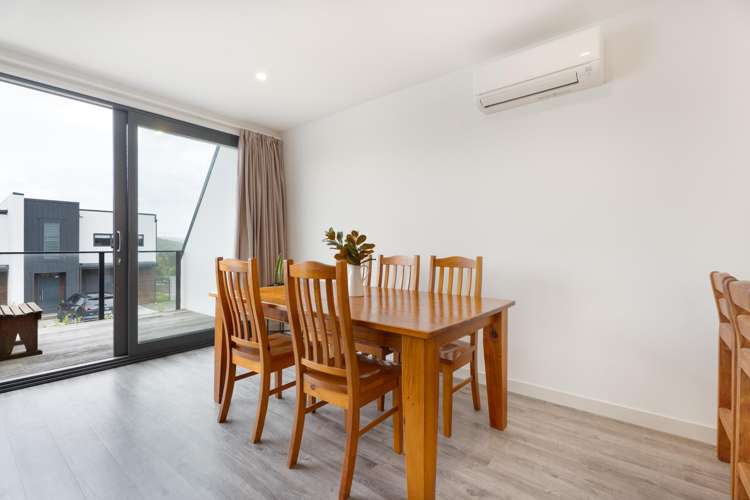 63b Whitford Brown Avenue Papakowhai_11