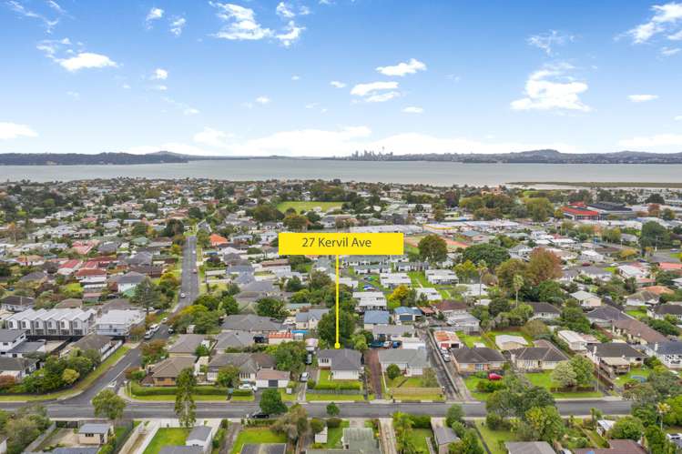 27 Kervil Avenue Te Atatu Peninsula_16