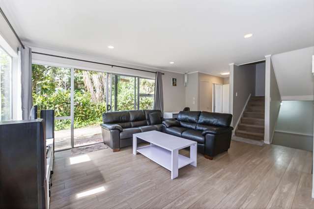 3/25 Archers Road Hillcrest_2