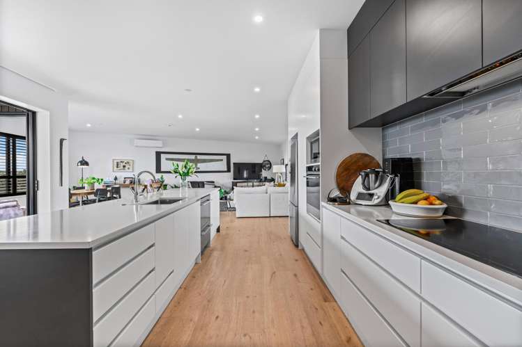 3/85 Bomb Point Drive Hobsonville_7