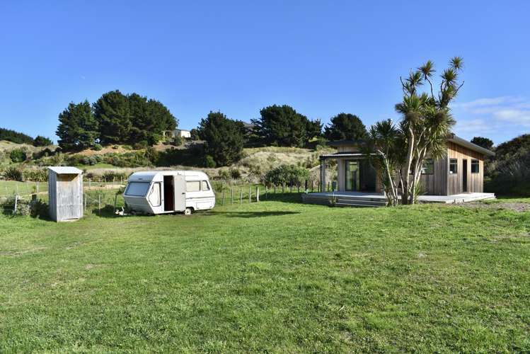 146 Strathnaver Drive Waikawa Beach_3