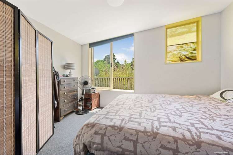 1127 Huia Road Huia_6