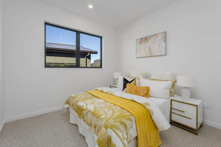 52 Tipu Crescent Milldale_18