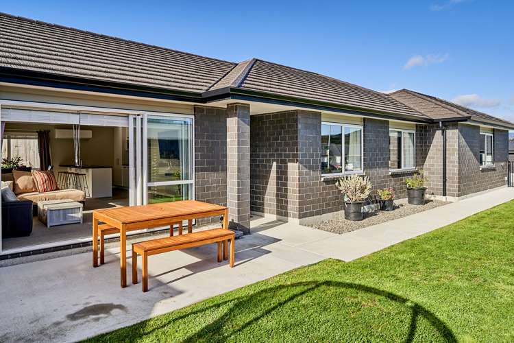 5 Jack Vaughan Grove Wainuiomata_15