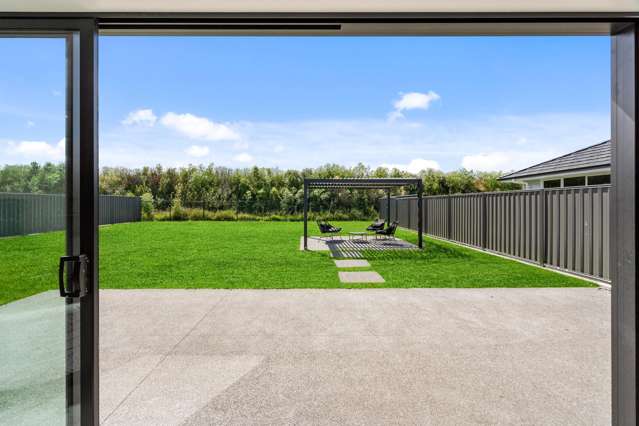 27 Arihi Crescent Frimley_4