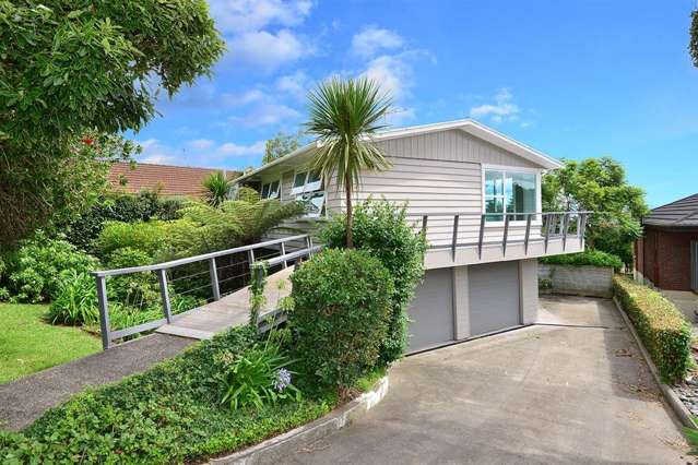 12 De Luen Avenue Tindalls Beach_1