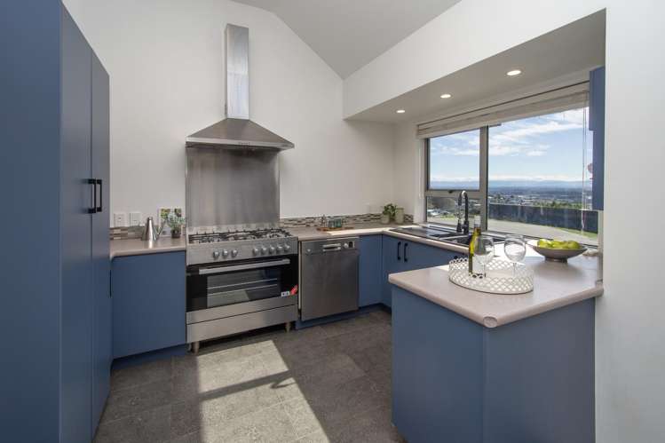 147 Soleares Avenue Mount Pleasant_6