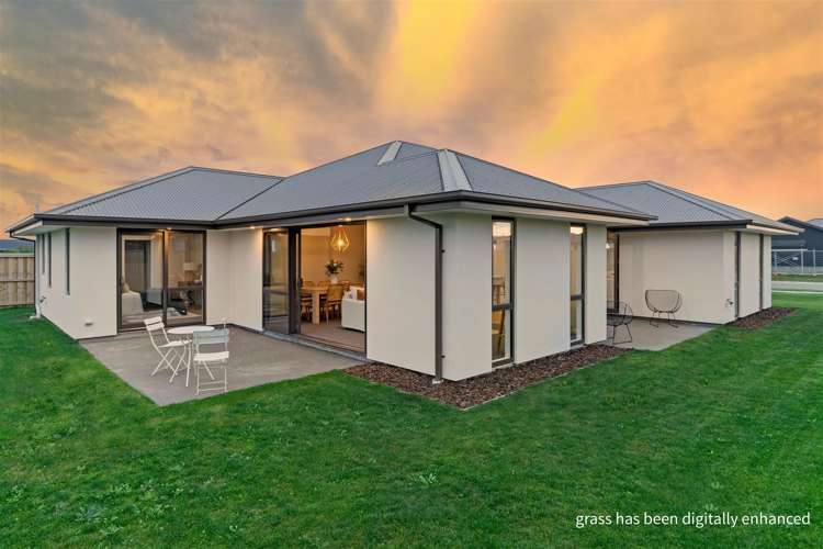 13 Merino Crescent Amberley_1