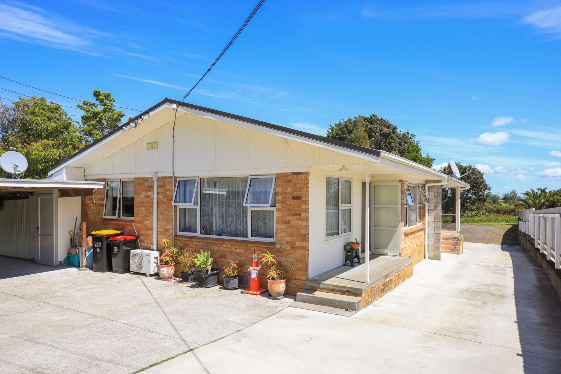 325 & 325A Parawai Road Thames-coromandel_0