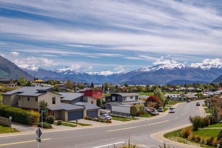 99 Kings Drive Wanaka_21