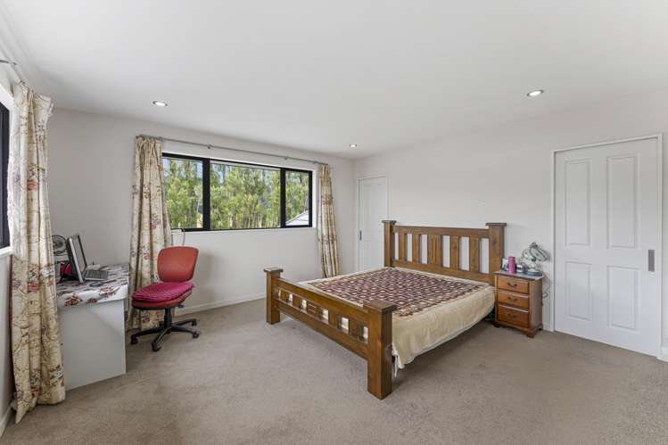 30 Worsleys Road Cracroft_11