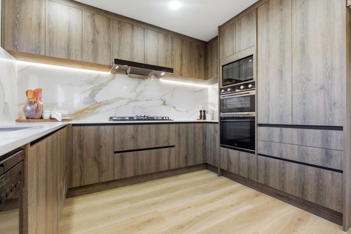 95 RUSSLEY DRIVE_3