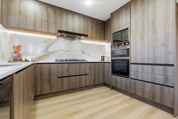 95 RUSSLEY DRIVE Mount Maunganui_12