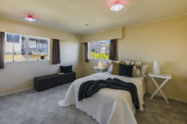 81 Churchill Drive Taradale_24