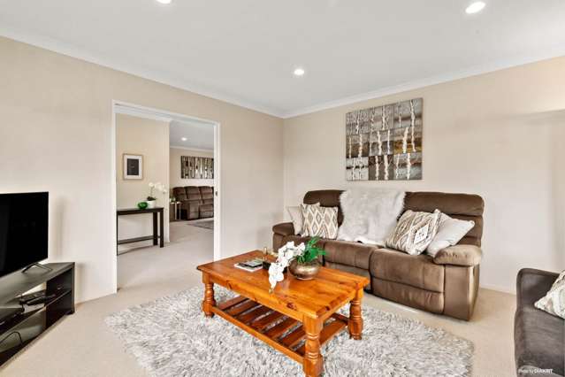 6 Four Oaks Place Pukekohe_2