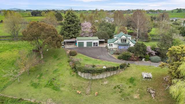 Country calm, with Mt Te Aroha charm
