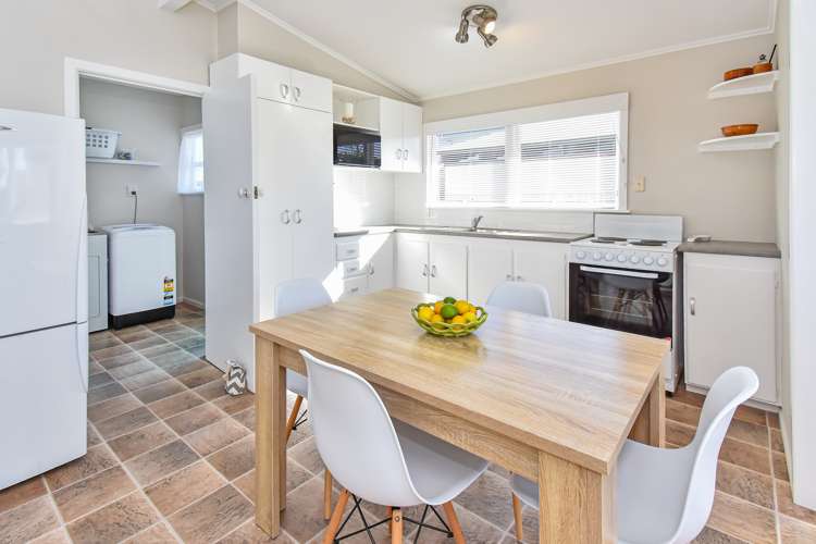 37 Roseanne Road Manurewa_8