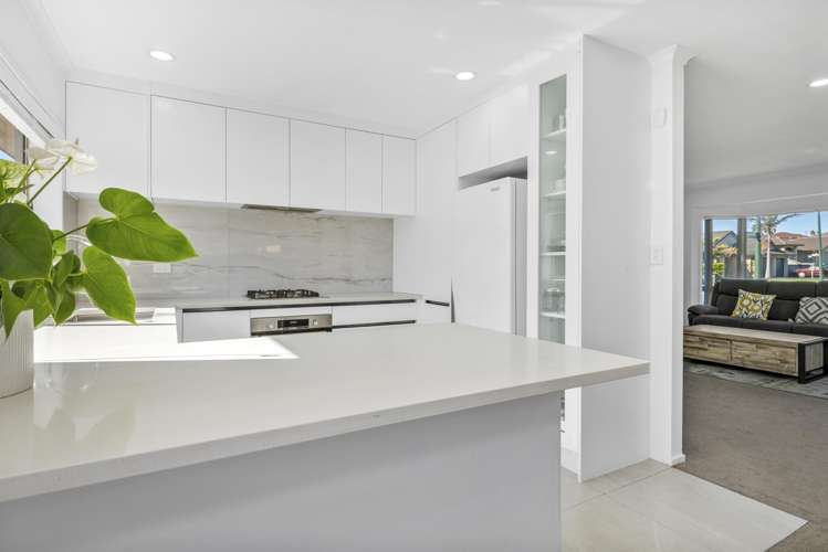 27 Redcastle Drive East Tamaki_7