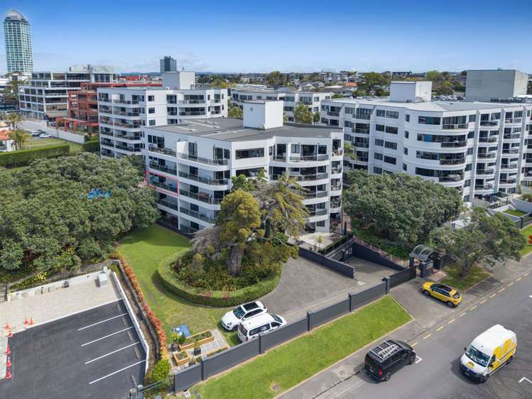 2C/5 The Promenade Takapuna_20