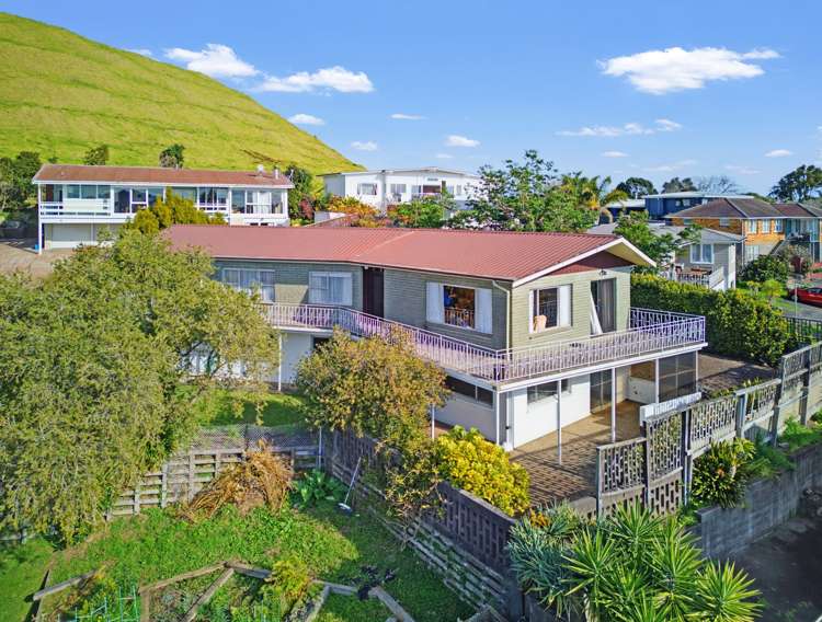 5 Conifer Lane Mangere Bridge_34