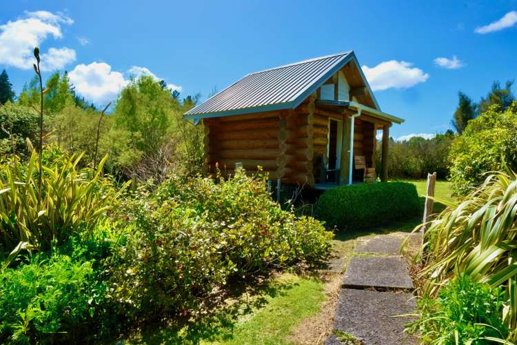 2574 State Highway 49 Ohakune_20