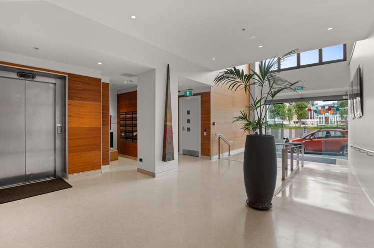 304/2 Ruskin street 1761_24