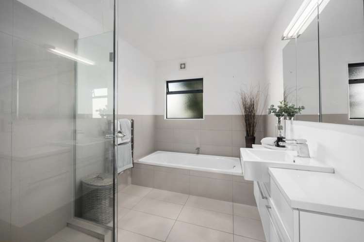 2/71 Princes Street Northcote Point_17