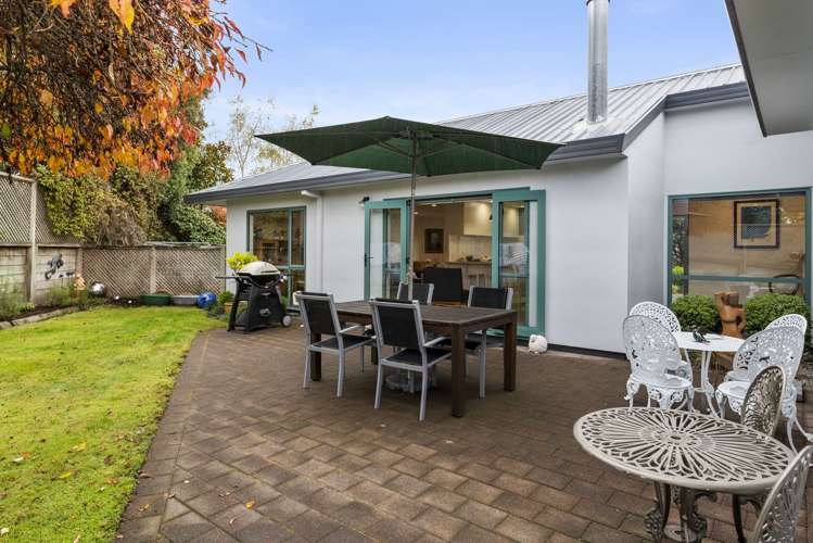 18 Robinson Terrace Rangatira Park_16