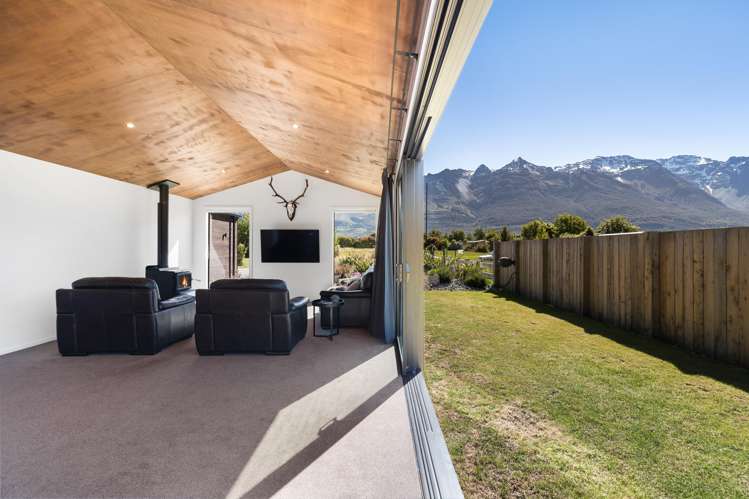 9 Old Dairy Close Glenorchy_4