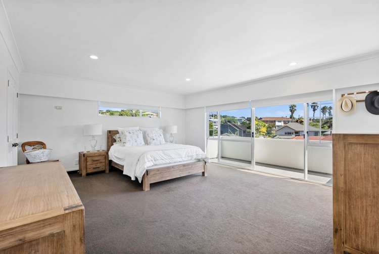 67 Esther Place Red Beach_11