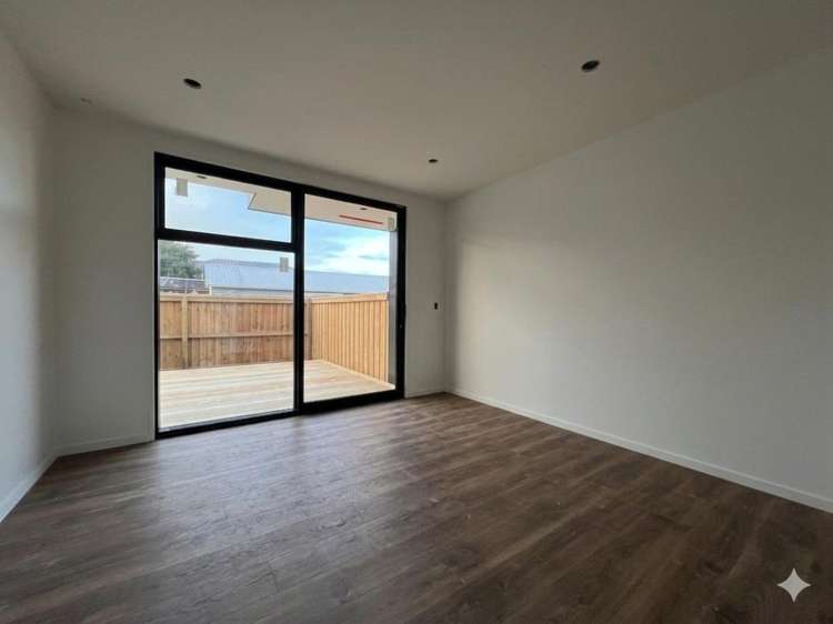 3/160 Clarence Street_3