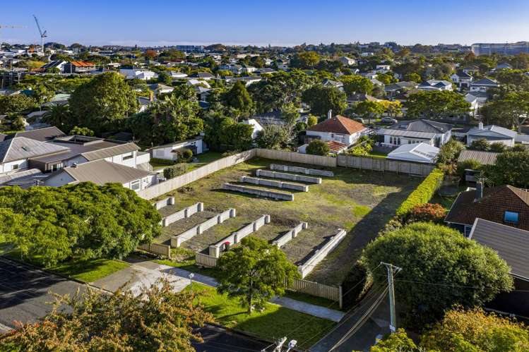 24-26 Parrish Road Sandringham_6