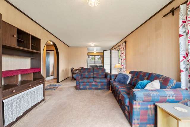 2/1 Lorelei Place Opaheke_2