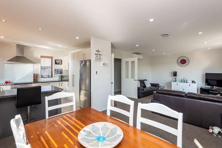 8 Winfield Drive Wigram_2