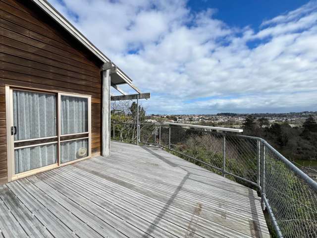 11 Wairere Road Bastia Hill_1