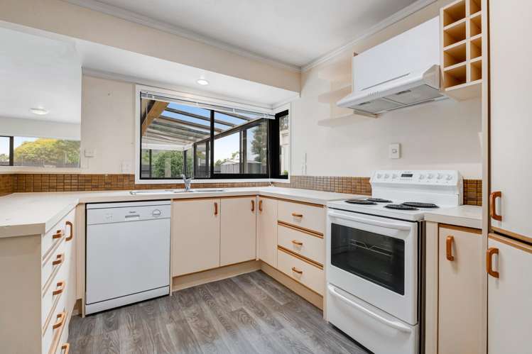 3/85 Florence Avenue Orewa_2